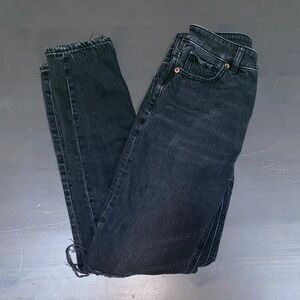 American Eagle Distressed Black Strigid Jeans size 000 Short